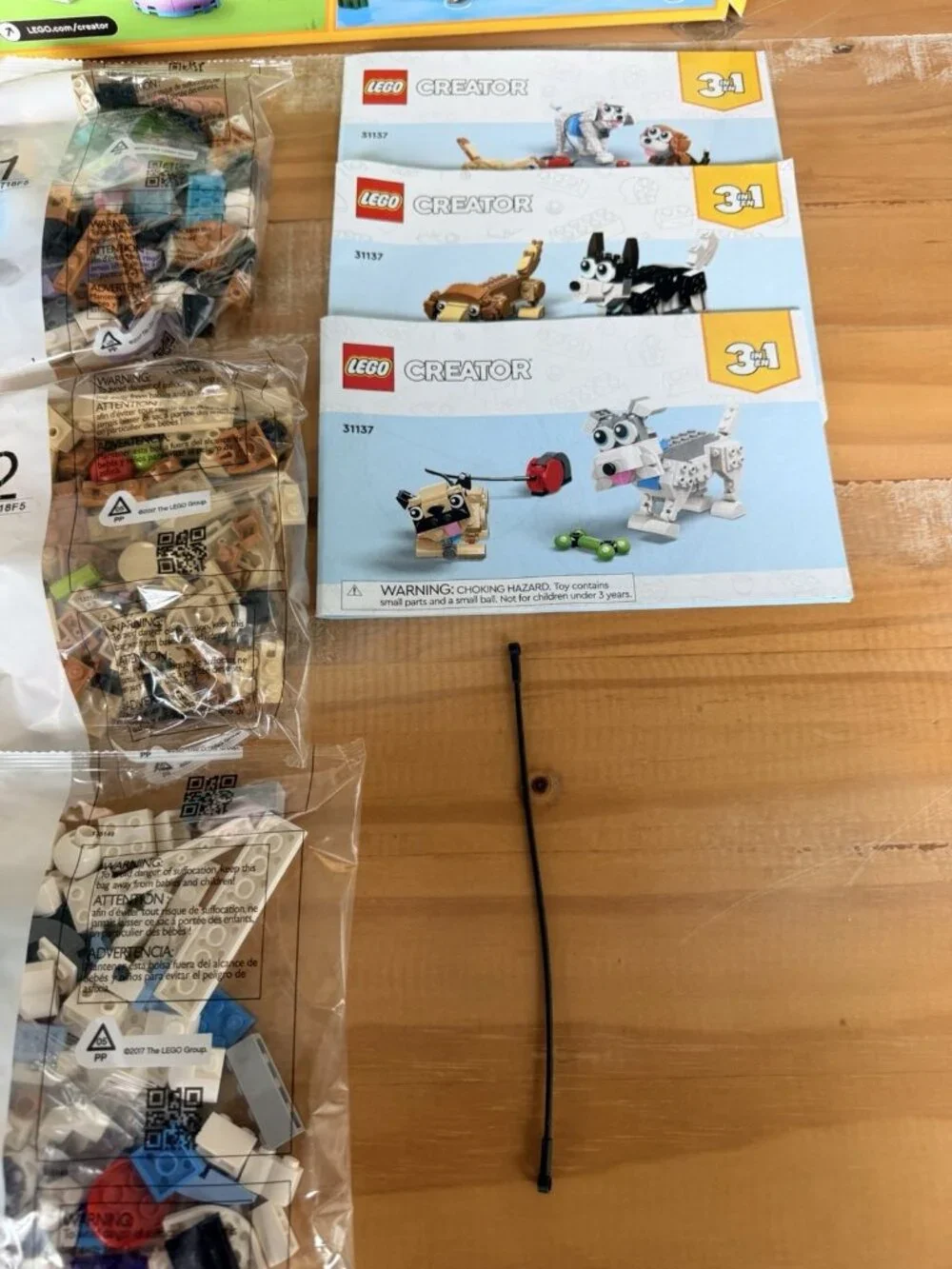 LEGO Creator # 31137 Adorable Dogs RETIRED 475 Pieces New Open Box